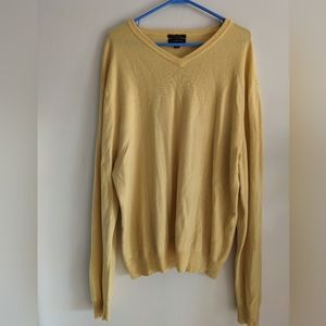 Cashmere butter yellow vneck sweater